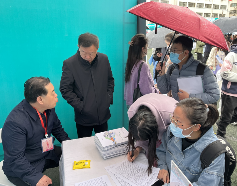 0c6ea1a007024eecb34a248570ca3f72.png 0c6ea1a007024eecb34a248570ca3f72.png